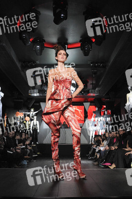 On Aura Tout Vu Fashion Show, Haute Couture Fashion Week Paris