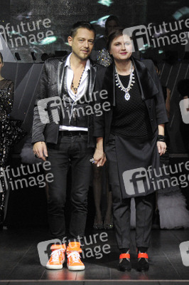 On Aura Tout Vu Fashion Show, Haute Couture Fashion Week Paris