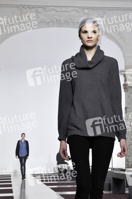 Yiqing Yin Fashion Show, Haute Couture Fashion Week Paris