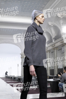 Yiqing Yin Fashion Show, Haute Couture Fashion Week Paris