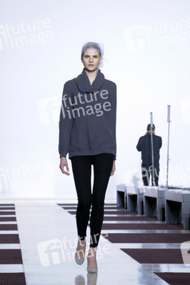 Yiqing Yin Fashion Show, Haute Couture Fashion Week Paris