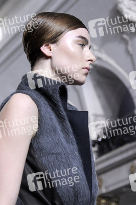Yiqing Yin Fashion Show, Haute Couture Fashion Week Paris