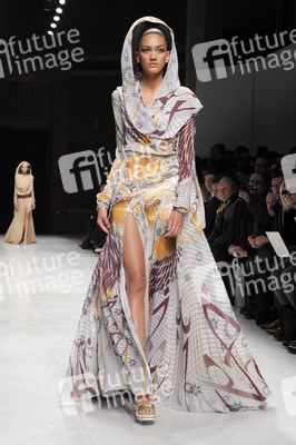 Julien Fournié Fashion Show, Haute Couture Fashion Week Paris