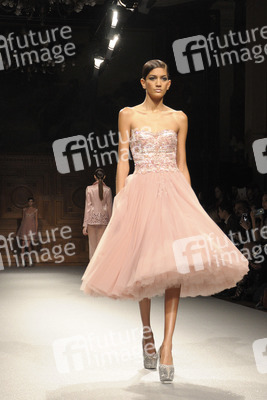 Tony Ward Fashion Show, Haute Couture Fashion Week Paris
