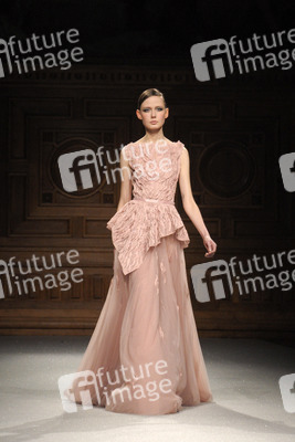 Tony Ward Fashion Show, Haute Couture Fashion Week Paris
