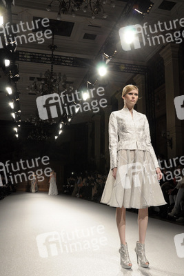 Tony Ward Fashion Show, Haute Couture Fashion Week Paris