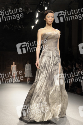 Tony Ward Fashion Show, Haute Couture Fashion Week Paris