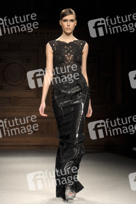 Tony Ward Fashion Show, Haute Couture Fashion Week Paris