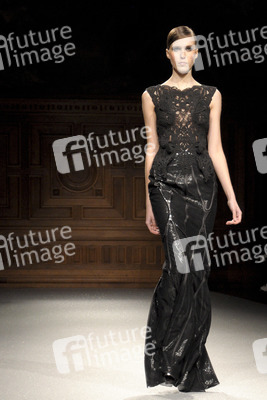 Tony Ward Fashion Show, Haute Couture Fashion Week Paris