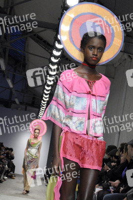 Antonio Ortega Fashion Show, Haute Couture Fashion Week Paris