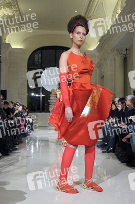Bowie Wong Fashion Show, Haute Couture Fashion Week Paris