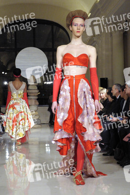 Bowie Wong Fashion Show, Haute Couture Fashion Week Paris