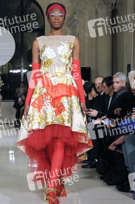 Bowie Wong Fashion Show, Haute Couture Fashion Week Paris