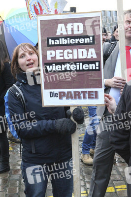Demonstration gegen den 3. Bundesparteitag der AfD, Bremen