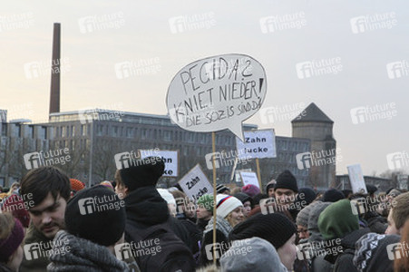 Demonstration gegen den 3. Bundesparteitag der AfD, Bremen