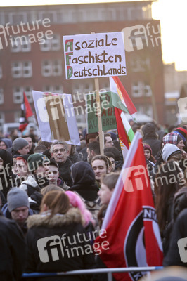 Demonstration gegen den 3. Bundesparteitag der AfD, Bremen
