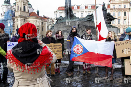 Gegendemo zur Demonstration gegen Islamisierung, Prag