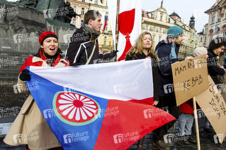 Gegendemo zur Demonstration gegen Islamisierung, Prag