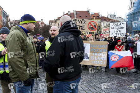 Gegendemo zur Demonstration gegen Islamisierung, Prag