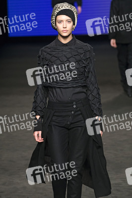 Miriam Ponsa Fashion Show, 080 Barcelona Fashion Week