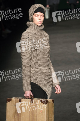 Miriam Ponsa Fashion Show, 080 Barcelona Fashion Week