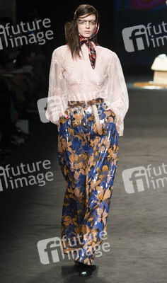 Manuel Bolano Fashion Show, 080 Barcelona Fashion Week