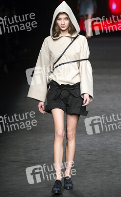 Menchen Tomas Fashion Show, 080 Barcelona Fashion Week