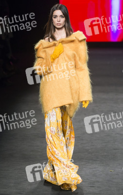 Menchen Tomas Fashion Show, 080 Barcelona Fashion Week