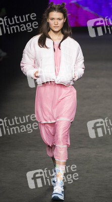 Krizia Robustella Fashion Show, 080 Barcelona Fashion Week