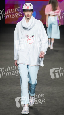Krizia Robustella Fashion Show, 080 Barcelona Fashion Week
