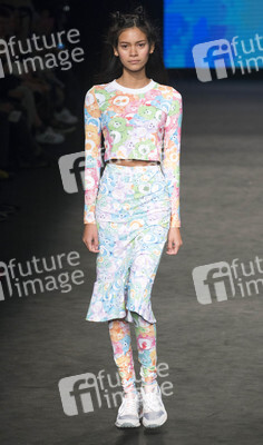 Krizia Robustella Fashion Show, 080 Barcelona Fashion Week