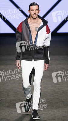 Miquel Suay Fashion Show, 080 Barcelona Fashion Week
