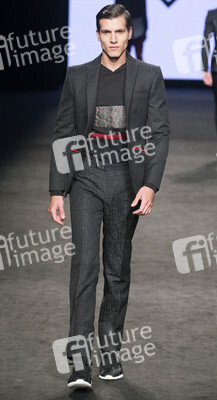 Miquel Suay Fashion Show, 080 Barcelona Fashion Week