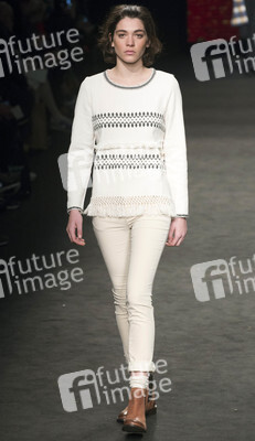 Yerse Fashion Show, 080 Barcelona Fashion Week