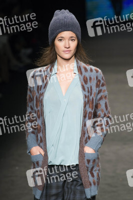 Yerse Fashion Show, 080 Barcelona Fashion Week
