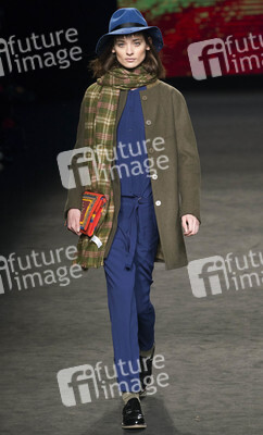 Yerse Fashion Show, 080 Barcelona Fashion Week