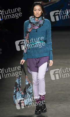 Yerse Fashion Show, 080 Barcelona Fashion Week