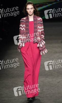 Yerse Fashion Show, 080 Barcelona Fashion Week