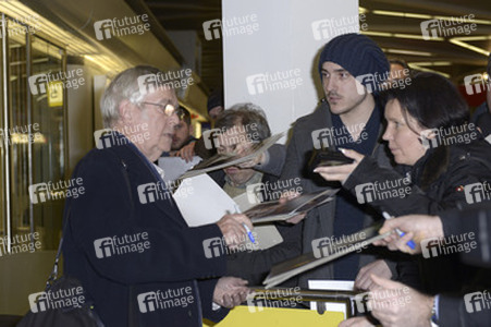 Tom Courtenay Flughafenankunft, Berlinale 2015