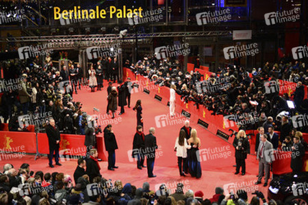 'Nobody Wants the Night' Premiere und Festivaleröffnung, Berlinale 2015