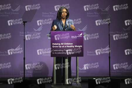 Michelle Obama besucht High School, New York