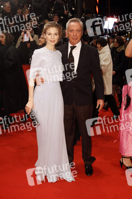 'Nobody Wants the Night' Premiere und Festivaleröffnung, Berlinale 2015