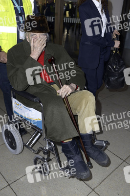 Anlunft von Christopher Lee in Berlin Tegel