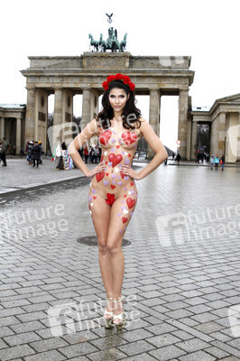 Micaela Schäfer zum Valentinstag, Berlin