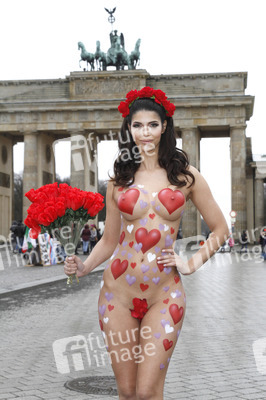 Micaela Schäfer zum Valentinstag, Berlin