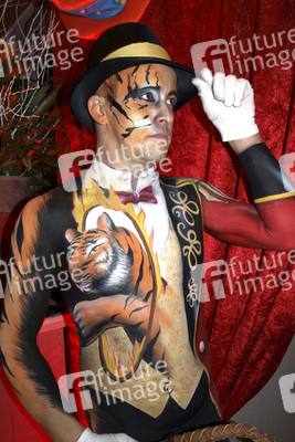 Zirkus / Circus Body Painting