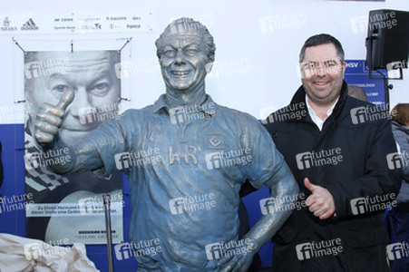 Hermann Rieger Denkmal Enthüllung, Hamburg