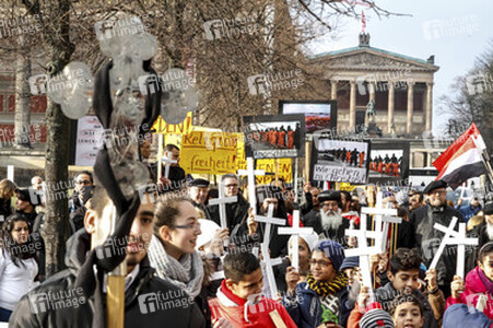 Gedenkdemo für die vom IS ermordeten ägyptischen Christen, Berlin