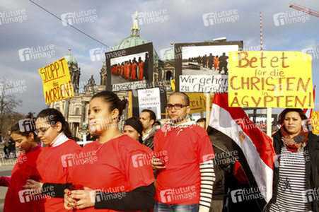 Gedenkdemo für die vom IS ermordeten ägyptischen Christen, Berlin