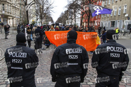 Demo gegen die Zwangsräumung der Beermannstraße sowie den Ausbau der A100, Berlin